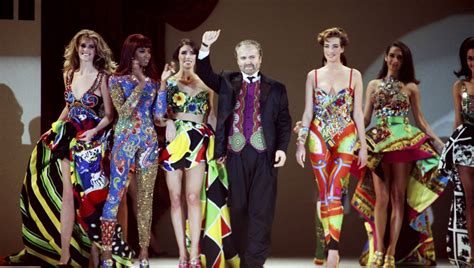 gianni versace segni di stile|gianni versace stile.